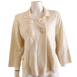 Covington women's Large petticoat cropped cream relaxed 2 button vintage style